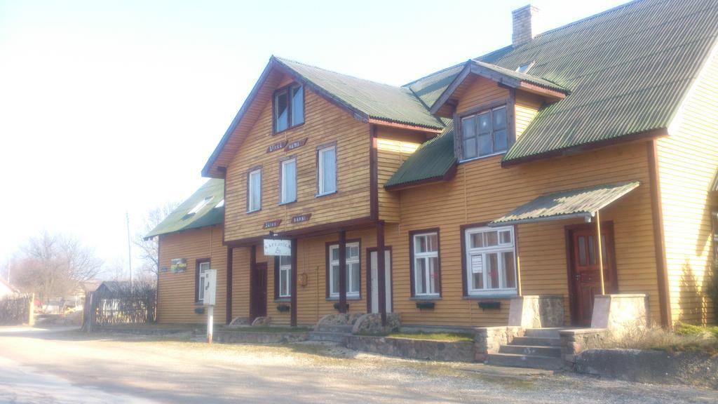 Отель Viesu Nams Juras Sapni Dundaga Экстерьер фото